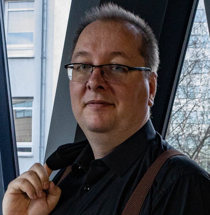 Dr inż. Marek Kopel